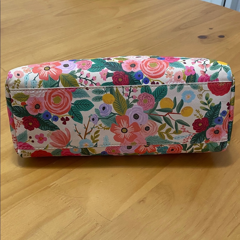 Rifle Paper Co Makeup Bag in Garden Party - Picture 3 of 4